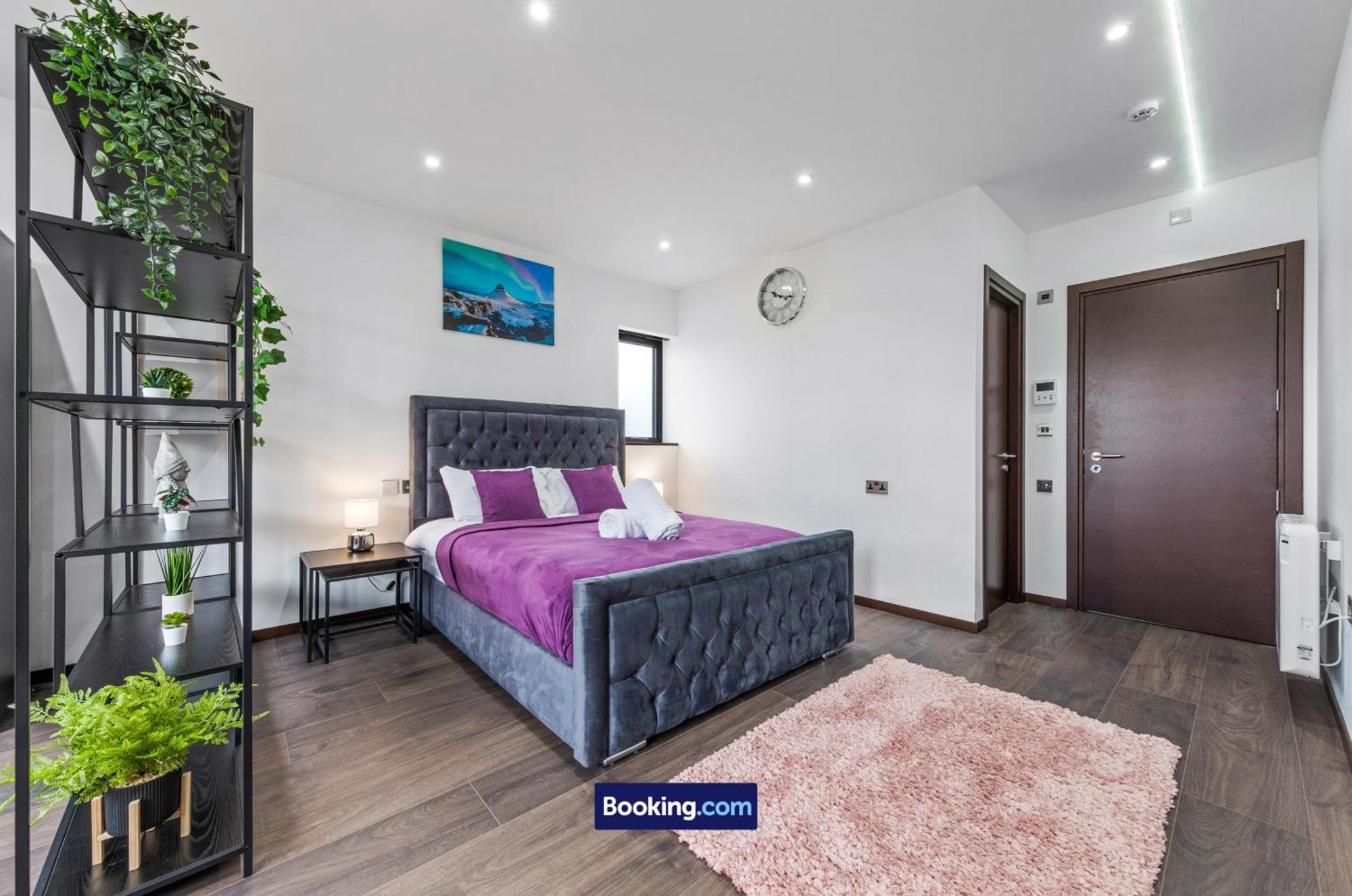 Stylish Studio Apt By Stay Smart Short Lets & Serviced Accommodation Woodstock With Free Wifi London Exterior foto