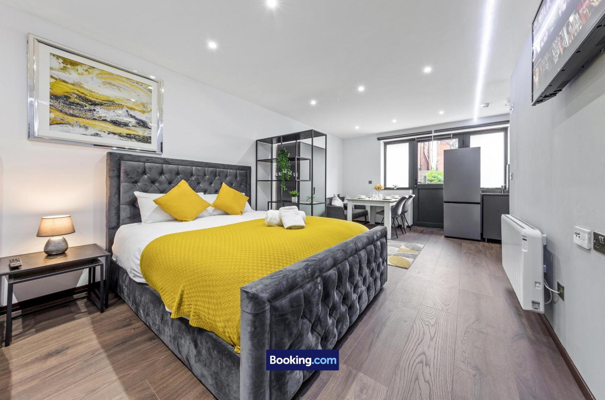 Stylish Studio Apt By Stay Smart Short Lets & Serviced Accommodation Woodstock With Free Wifi London Exterior foto