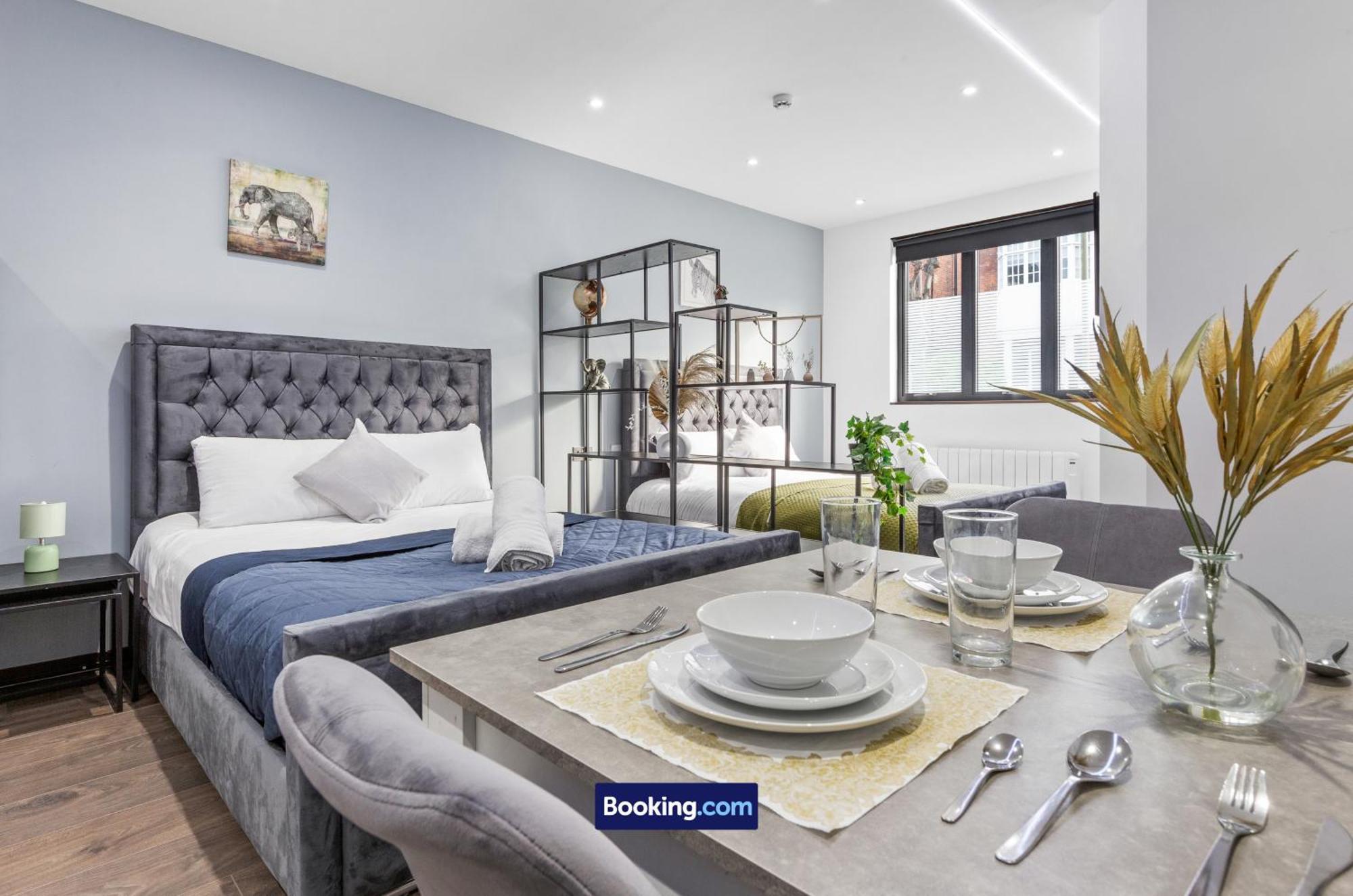 Stylish Studio Apt By Stay Smart Short Lets & Serviced Accommodation Woodstock With Free Wifi London Exterior foto